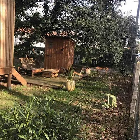 Ma Sous Les Arbres סולאק-סור-מר